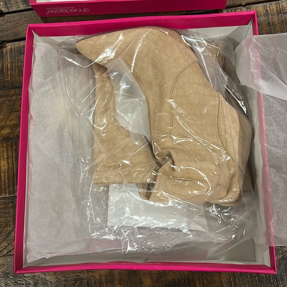 Neysa Natural suede thigh high stiletto heel boot size 11 - Picture 2 of 9